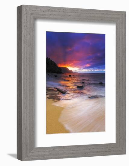 Sunset over the Na Pali Coast from Hideaways Beach, Princeville, Kauai, Hawaii, USA-Russ Bishop-Framed Photographic Print