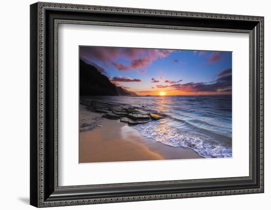 Sunset over the Na Pali Coast from Ke'e Beach, Haena State Park, Kauai, Hawaii, USA-Russ Bishop-Framed Photographic Print