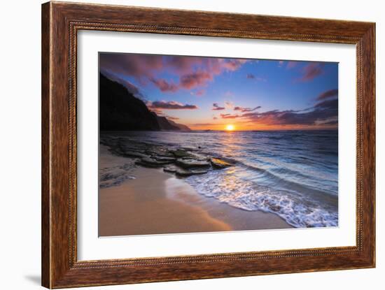 Sunset over the Na Pali Coast from Ke'e Beach, Haena State Park, Kauai, Hawaii, USA-Russ Bishop-Framed Photographic Print