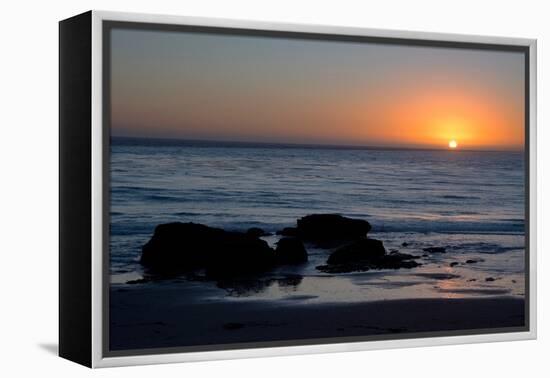 Sunset over the ocean, with rocks in the foreground, San Simeon, California-Ethel Davies-Framed Premier Image Canvas