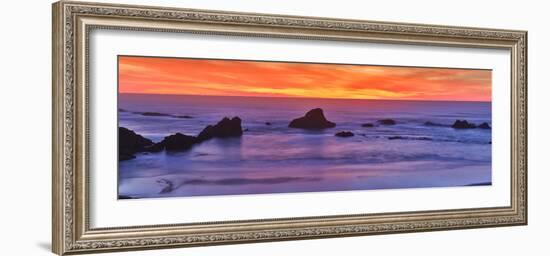 Sunset over the Pacific Ocean from Seal Rock along the Oregon Coast.-Darrell Gulin-Framed Photographic Print