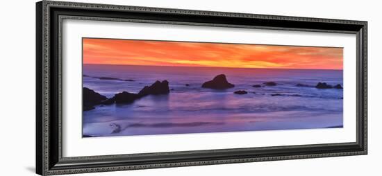 Sunset over the Pacific Ocean from Seal Rock along the Oregon Coast.-Darrell Gulin-Framed Photographic Print