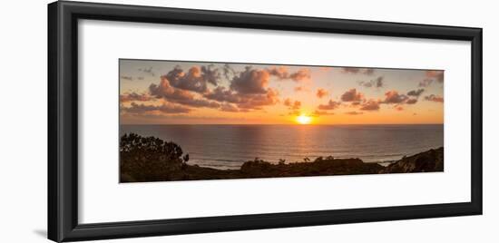 Sunset over the Pacific Ocean, Torrey Pines State Natural Reserve, San Diego, San Diego County-null-Framed Photographic Print