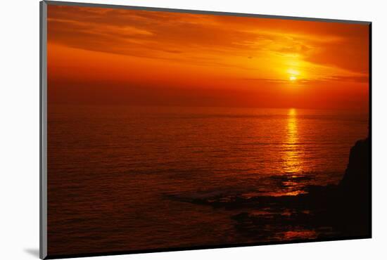 Sunset over the Sea, Laguna Beach, California, USA-null-Mounted Photographic Print