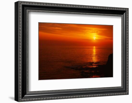 Sunset over the Sea, Laguna Beach, California, USA-null-Framed Photographic Print