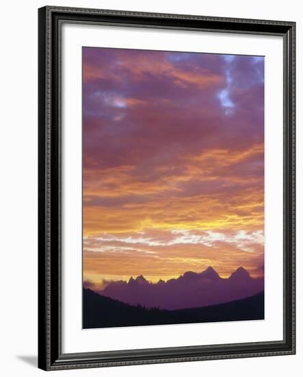 Sunset Over the Sierra Nevada Mountains, California, USA-Christopher Talbot Frank-Framed Photographic Print