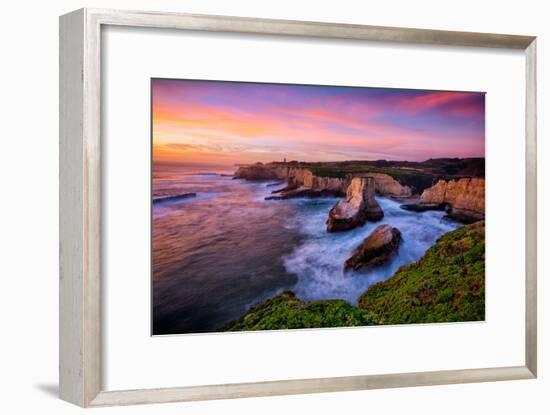 Sunset Seascape at Shark Fin Cove, California Coast, Santa Cruz, Davenport-Vincent James-Framed Photographic Print