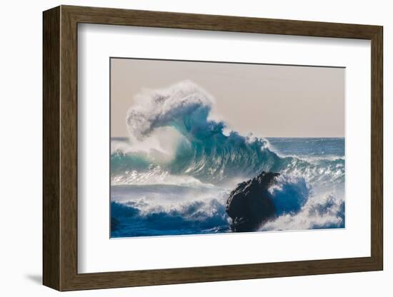 Super Curl-Wave breaking off the Na Pali coast of Kauai, Hawaii-Mark A Johnson-Framed Photographic Print