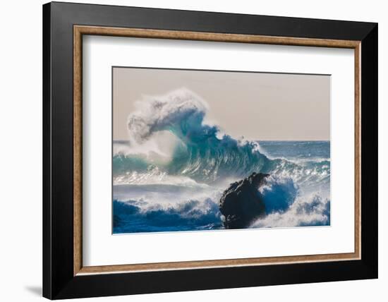 Super Curl-Wave breaking off the Na Pali coast of Kauai, Hawaii-Mark A Johnson-Framed Photographic Print