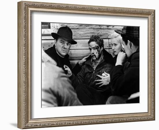 Sur les quais On The Waterfront d' Elia Kazan with Karl Malden, Marlon Brando, Eva Marie Saint, 195-null-Framed Photo