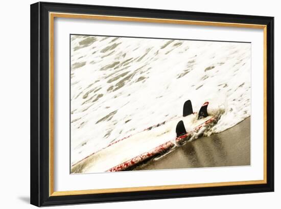 Surf Board Washed Up-Lindsay Daniels-Framed Photographic Print