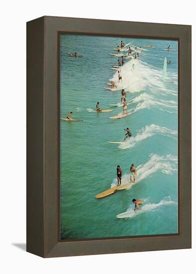 Surfing-null-Framed Stretched Canvas