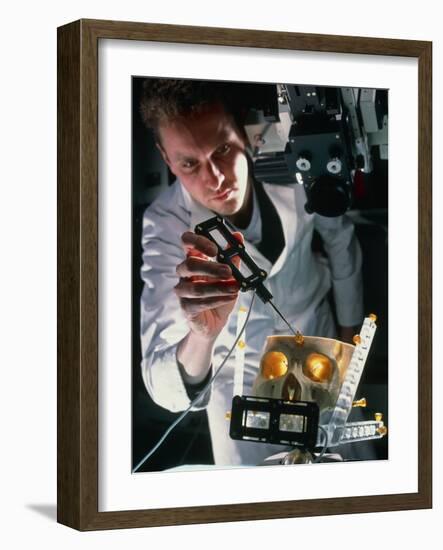 Surgeon Aligns MAGI Virtual Reality Microscope-Geoff Tompkinson-Framed Photographic Print