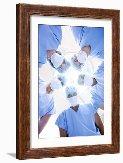 Surgical Team-Science Photo Library-Framed Photographic Print