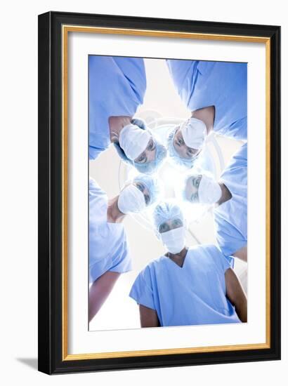 Surgical Team-Science Photo Library-Framed Photographic Print