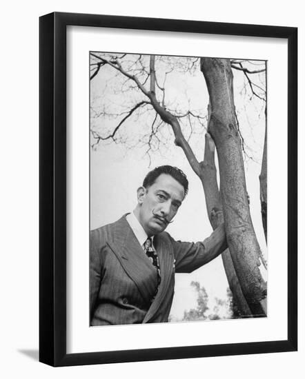 Surrealist Artist Salvador Dali-Martha Holmes-Framed Premium Photographic Print