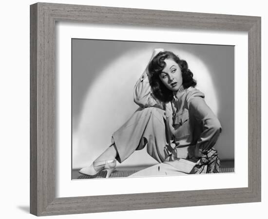 Susan Hayward (1918 - 1975) actrice americaine (b/w photo)-null-Framed Photo