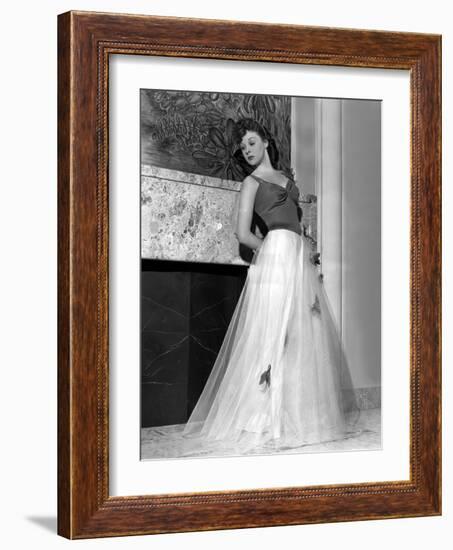 Susan Hayward (1918 - 1975) actrice americaine (b/w photo)-null-Framed Photo