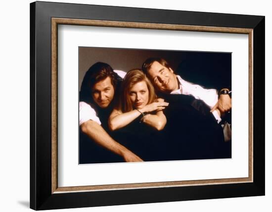 Susie and les Baker Boys THE FABULOUS BAKER BOYS by Steve Kloves with Jeff Bridges, Michelle Pfeiff-null-Framed Photo