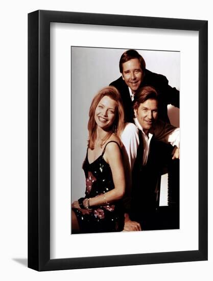 Susie and les Baker Boys THE FABULOUS BAKER BOYS by Steve Kloves with Jeff Bridges, Michelle Pfeiff-null-Framed Photo