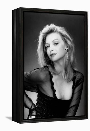 Susie and les Baker Boys THE FABULOUS BAKER BOYS by Steve Kloves with Michelle Pfeiffer, 1989 (b/w-null-Framed Stretched Canvas