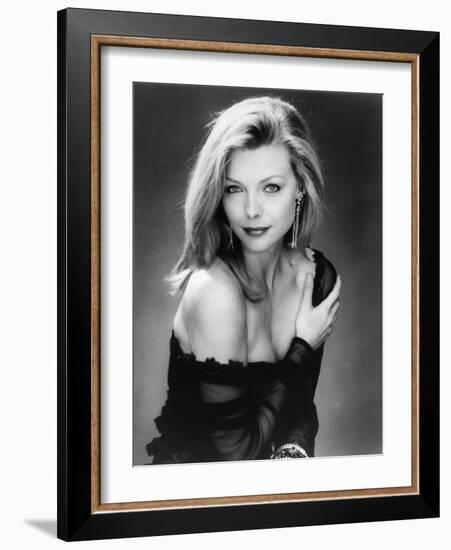 Susie and les Baker Boys THE FABULOUS BAKER BOYS by Steve Kloves with Michelle Pfeiffer, 1989 (b/w -null-Framed Photo