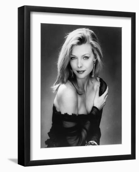 Susie and les Baker Boys THE FABULOUS BAKER BOYS by Steve Kloves with Michelle Pfeiffer, 1989 (b/w -null-Framed Photo