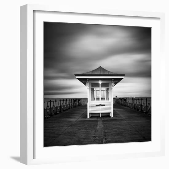 Swanage Pier-Rob Cherry-Framed Giclee Print