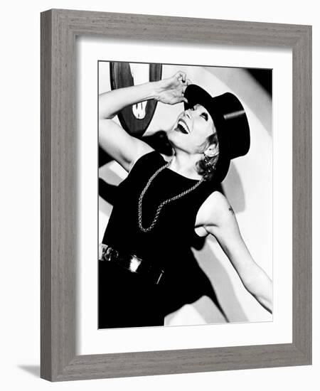 Sweet Charity, Shirley MacLaine, 1969-null-Framed Photo