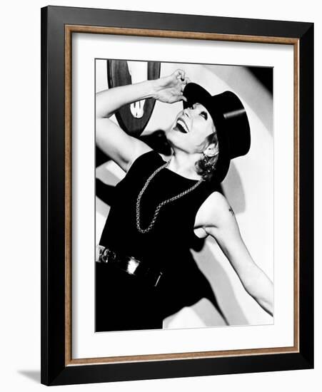 Sweet Charity, Shirley MacLaine, 1969-null-Framed Photo