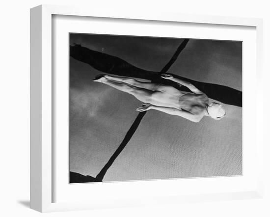 Swimmer Jeanne Wilson Underwater-Wallace Kirkland-Framed Photographic Print