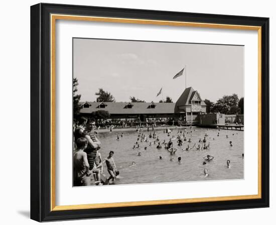 Swimming Pool, Belle Isle Park, Detroit, Mich.-null-Framed Photo