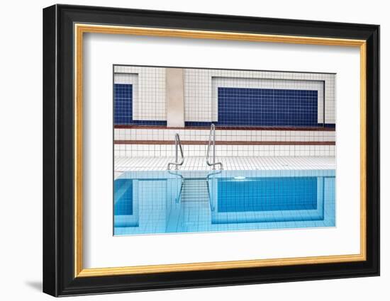 Swimming-Renate Reichert-Framed Photographic Print