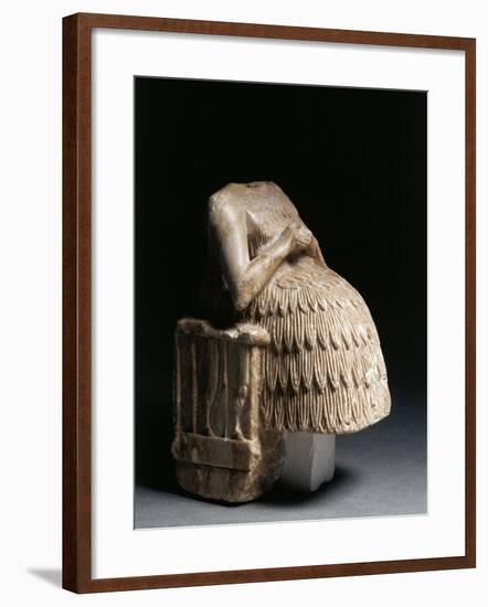Syria, Tell Aswad, Sculpture Representing a Seated Female Figure, Circa 2550-2330 B.C.-null-Framed Giclee Print
