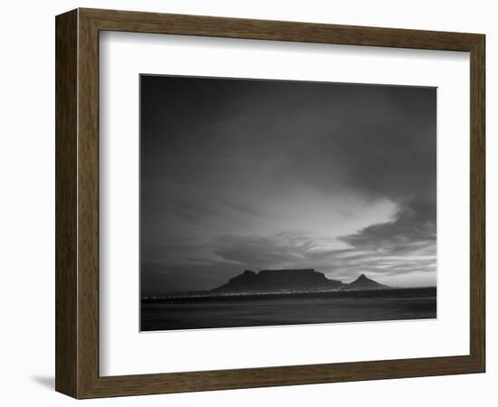 Table Mountain, Sunset, Cape Town, South Africa-Steve Vidler-Framed Photographic Print