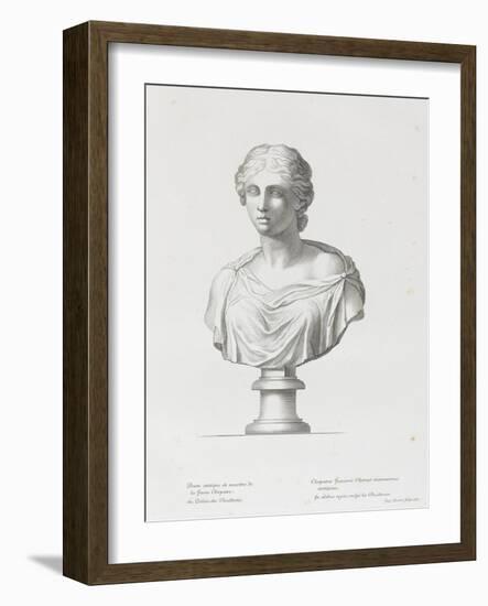 Tableau du Cabinet du Roi, statues et bustes antiques des Maisons Royales Tome II : planche 15-Etienne Baudet-Framed Giclee Print