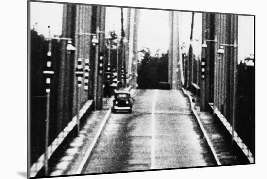 Tacoma, Washington - November 7, 1940 - Tacoma Narrows Bridge - Car on Bridge-Lantern Press-Mounted Art Print