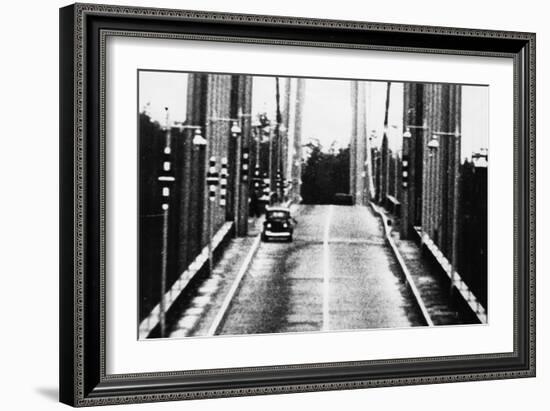 Tacoma, Washington - November 7, 1940 - Tacoma Narrows Bridge - Car on Bridge-Lantern Press-Framed Art Print