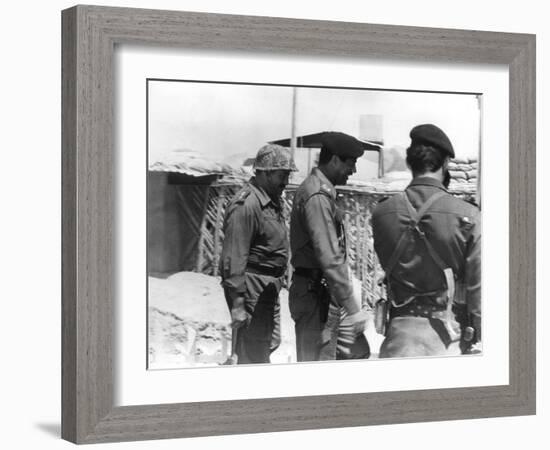 Taha Yassin Ramadan and Saddam Hussein Inspecting the Basra Front, Iraq, February 1987-null-Framed Giclee Print