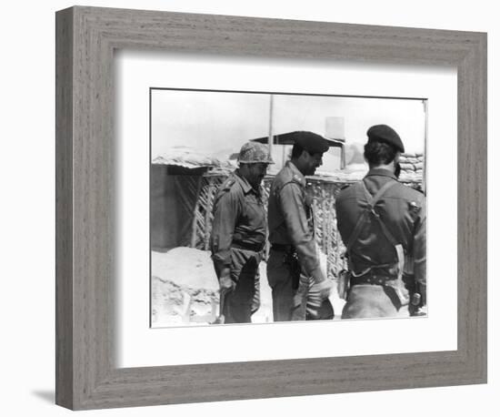 Taha Yassin Ramadan and Saddam Hussein Inspecting the Basra Front, Iraq, February 1987-null-Framed Giclee Print