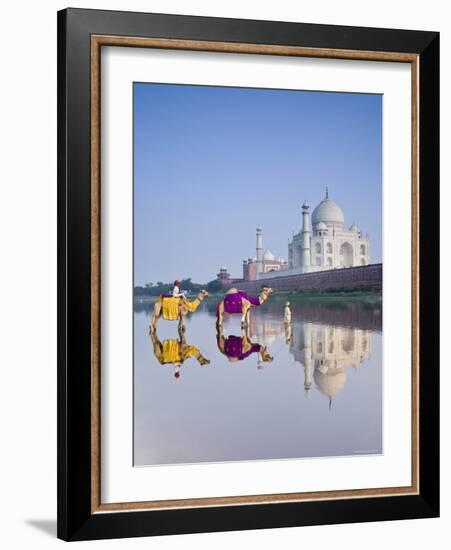 Taj Mahal, Agra, Uttar Pradesh, India-Doug Pearson-Framed Photographic Print