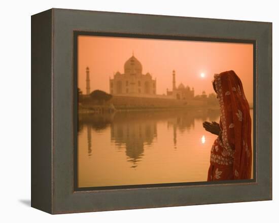 Taj Mahal, Agra, Uttar Pradesh, India-Doug Pearson-Framed Premier Image Canvas