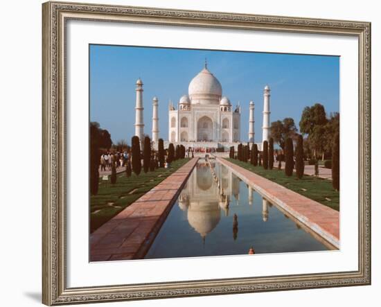 Taj Mahal, Uttar Pradesh, India-Dee Ann Pederson-Framed Photographic Print