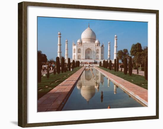 Taj Mahal, Uttar Pradesh, India-Dee Ann Pederson-Framed Photographic Print