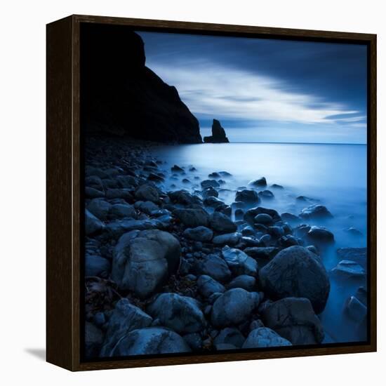 Talisker Bay under a Winter Moon-Doug Chinnery-Framed Premier Image Canvas