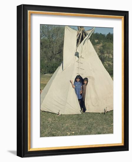 Taos Indian Pueblo, New Mexico, USA-Adam Woolfitt-Framed Photographic Print