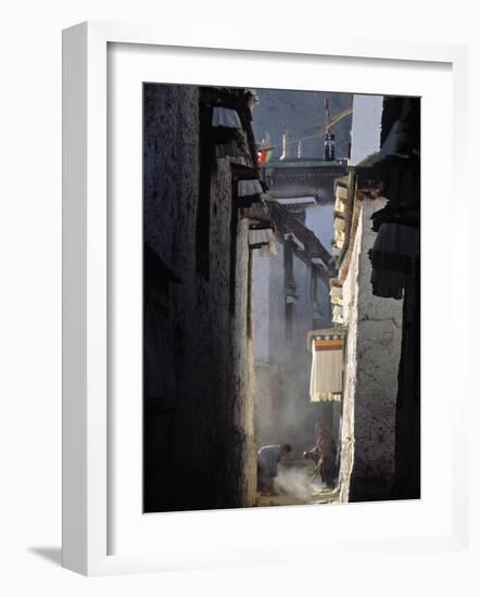 Tashilhunpo Monastery, Shigatse, Tibet-Hanan Isachar-Framed Photographic Print