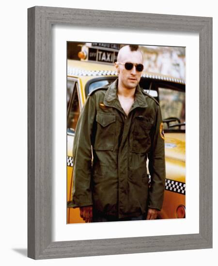 Taxi Driver, Robert De Niro, 1976-null-Framed Photo