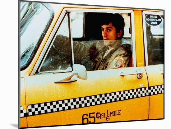 Taxi Driver, Robert De Niro, 1976-null-Mounted Photo
