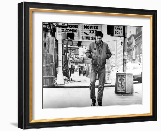 Taxi Driver, Robert De Niro, 1976-null-Framed Photo